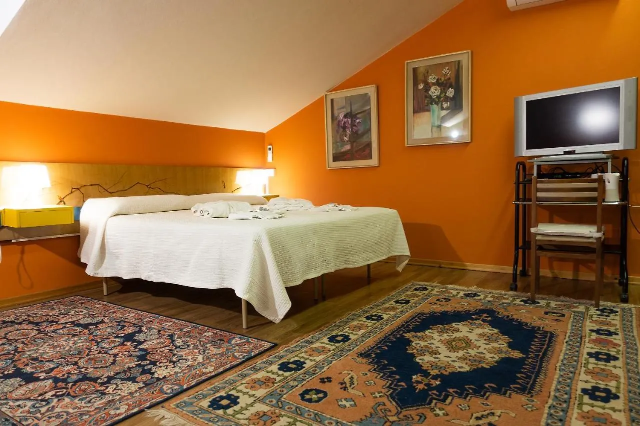 Bed & Breakfast Villa Dell' Artista - Villa Anna Santarcangelo di Romagna