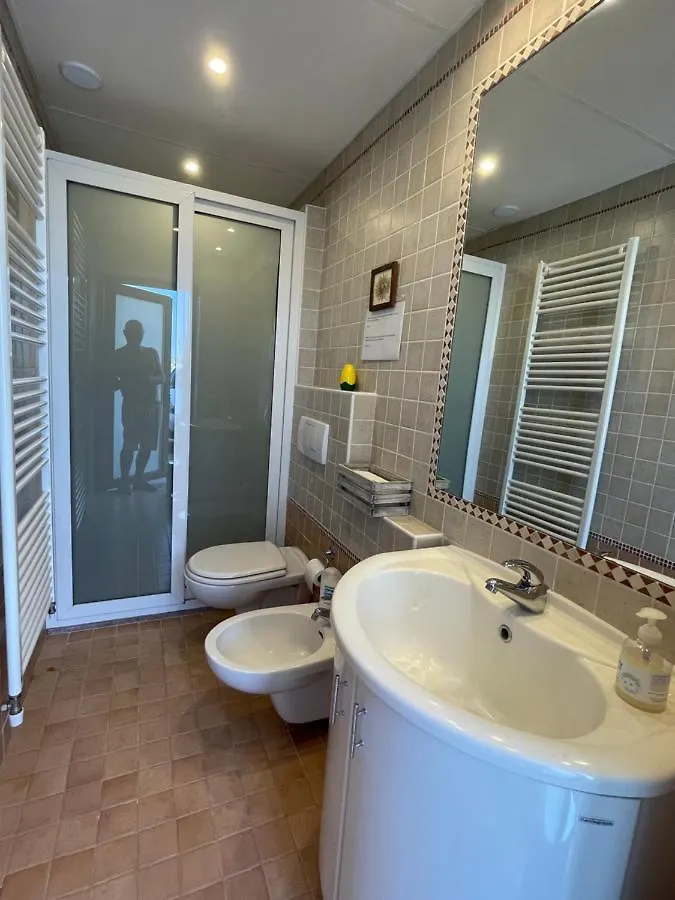 Villa Dell' Artista - Villa Anna SantʼArcangelo di Romagna 2*,  Italien